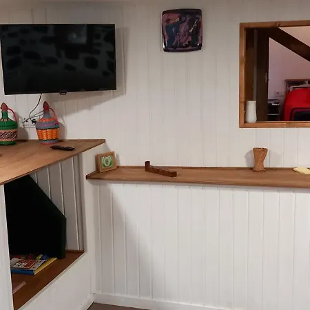 Casa Da Eirina بيت للعطل Amés